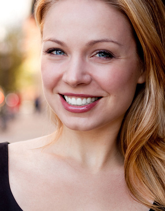 Your weekly way<br>to beautiful<br>skin ™